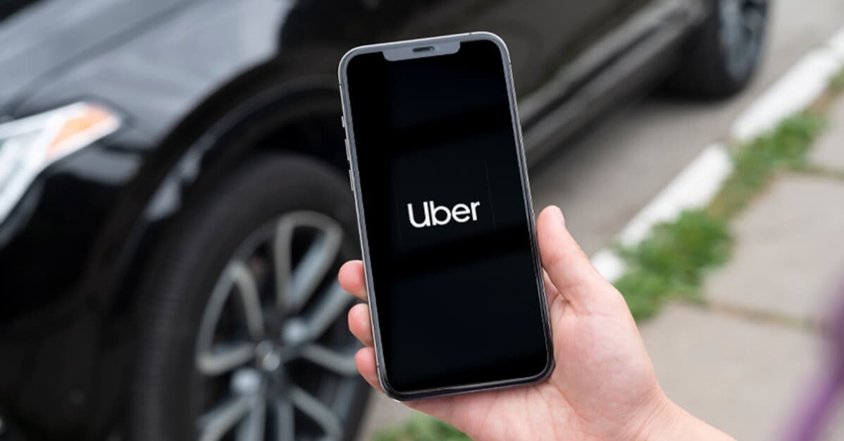 Uber não indenizará passageira que pagou corrida direto ao motorista   Migalhas