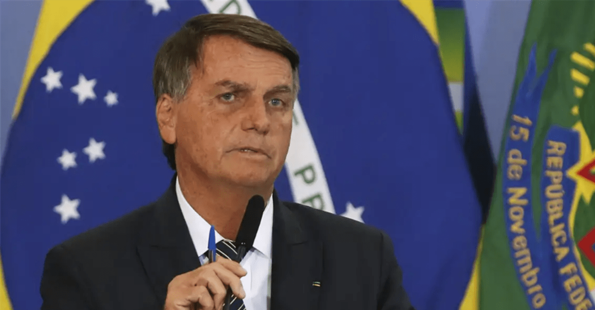 Donos de loja indenizarão vendedor por coagi lo a votar em Bolsnaro   Migalhas