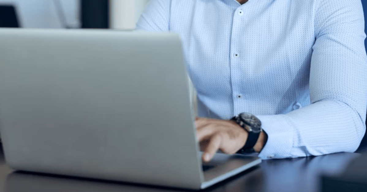 Google indenizará usuário que teve e mail profissional invadido   Migalhas
