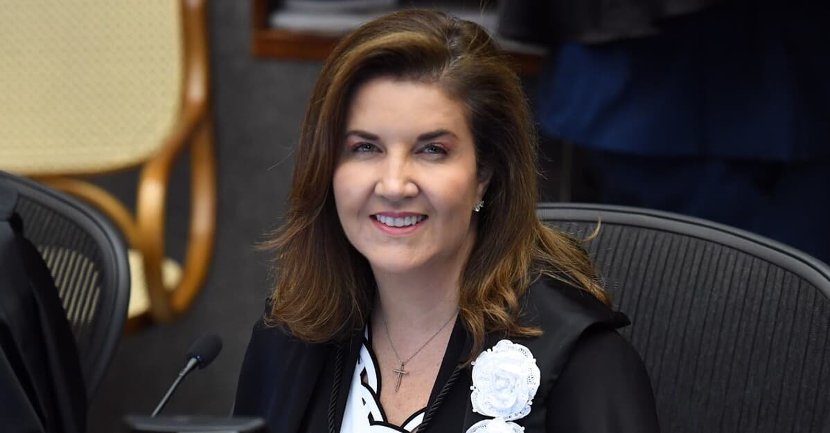 Ministra Daniela Teixeira passará a integrar 3ª turma do STJ   Migalhas