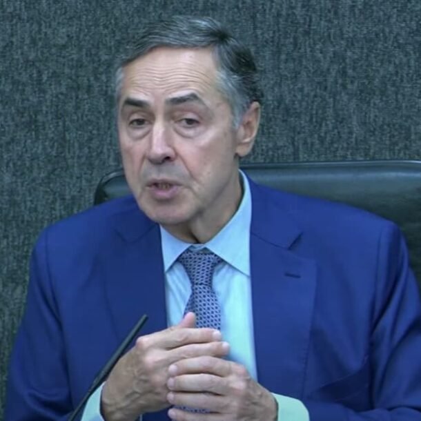 Barroso no CNJ: “Tudo o que é razoável em prol da advocacia, fazemos”   Migalhas