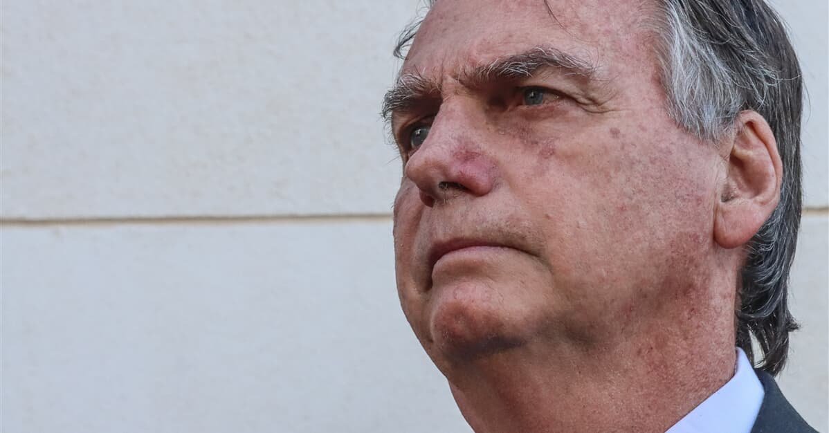 Bolsonaro diz que 1ª turma do STF é