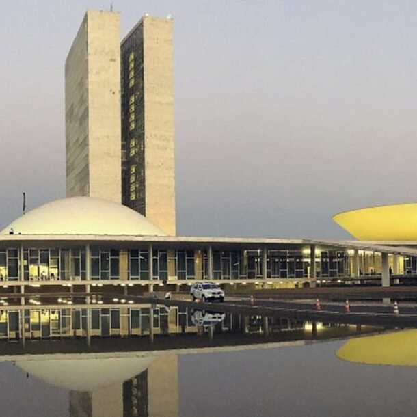 Câmara analisa PEC que prevê semipresidencialismo no Brasil   Migalhas