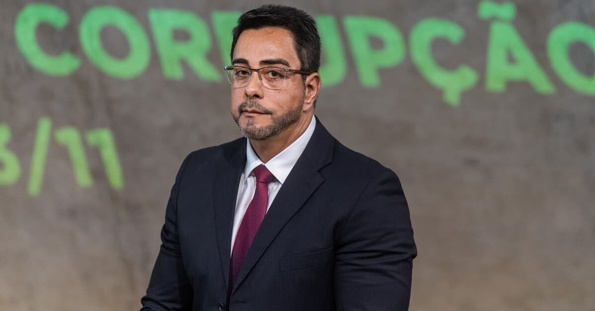 CNJ prorroga afastamento de Bretas, ex juiz da Lava Jato, por 3 meses   Migalhas