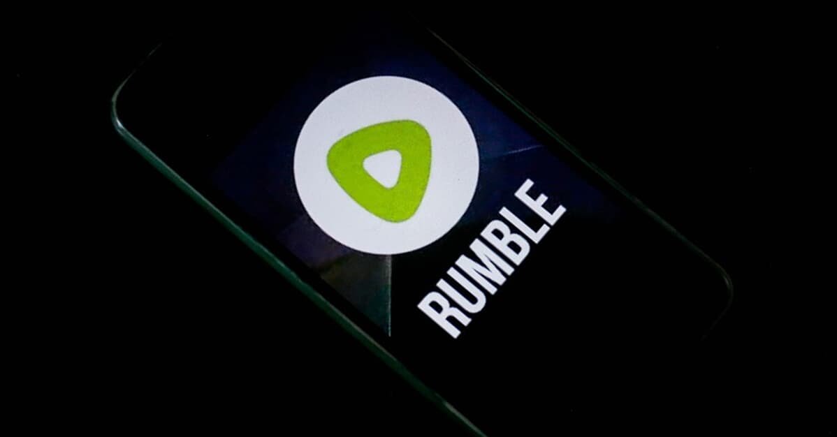 Moraes dá 48 horas para Rumble indicar representante legal no Brasil   Migalhas