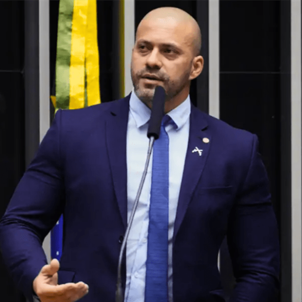 Moraes nega perdão e mantém pena a ex deputado Daniel Silveira   Migalhas