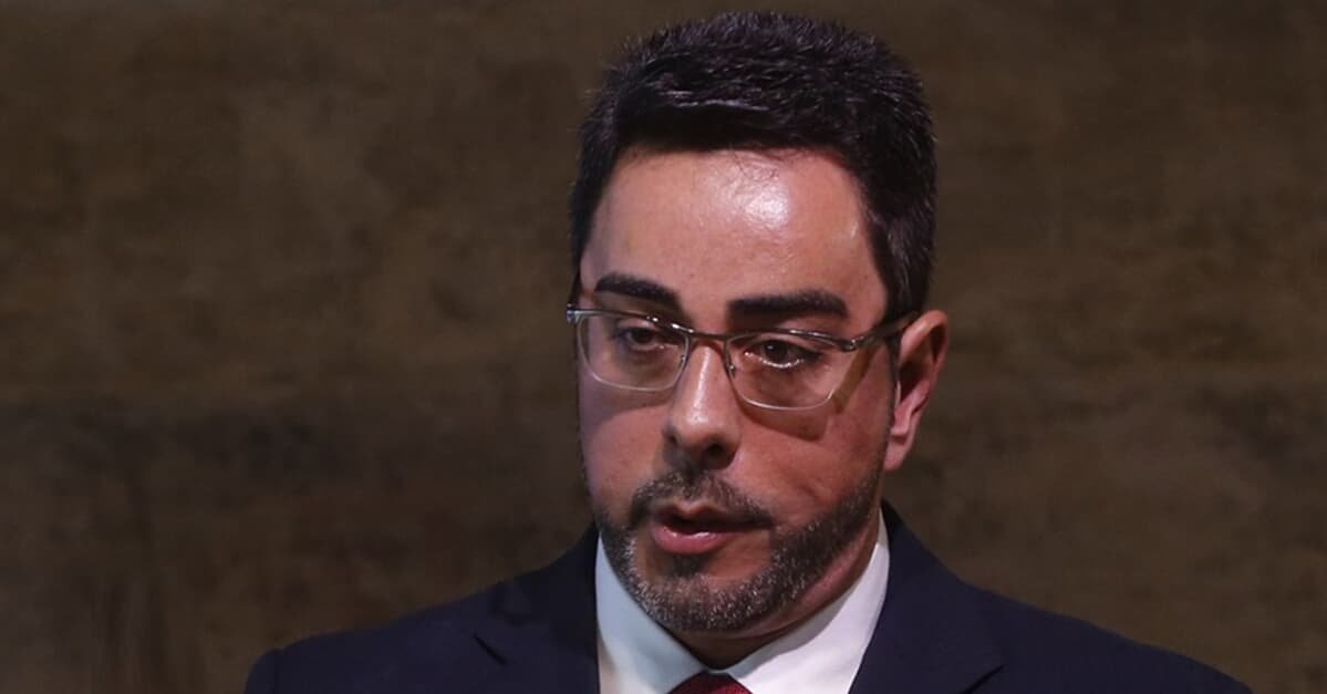 TRF 2 manda Bretas remover postagens sobre seu curso das redes sociais   Migalhas