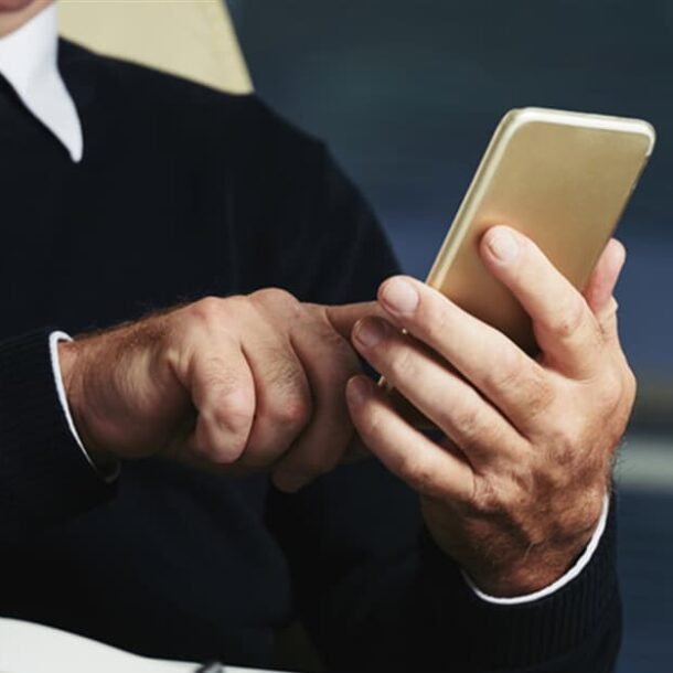 Aplicativo indenizará escritório que teve número hackeado e bloqueado   Migalhas