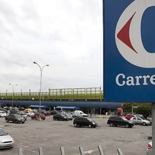 Carrefour indenizará cliente agredida por homem na fila do caixa   Migalhas