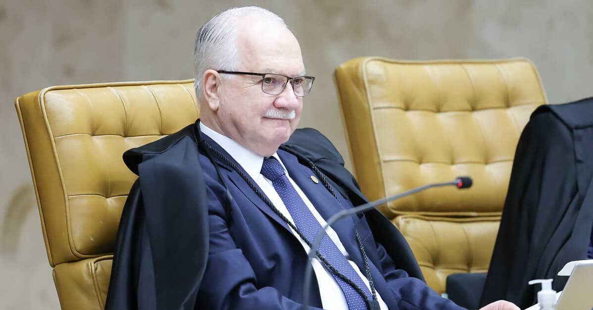 Fachin suspende bloqueio de valores de entidade filantrópica   Migalhas