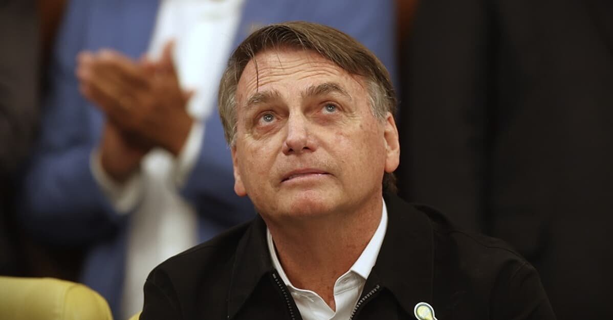 STF analisará denúncia contra Bolsonaro e mais sete no dia 25   Migalhas