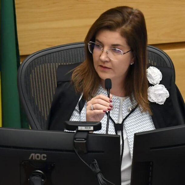 STJ anula julgamento por falta de intimação de advogado para sustentar   Migalhas