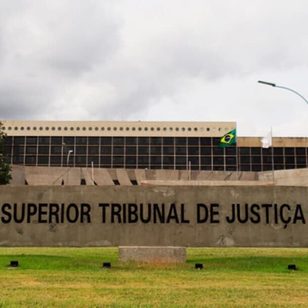 STJ fixa tese sobre impugnação de decisão que inadmite apelação   Migalhas