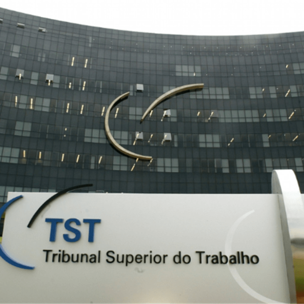 TST: Diretora eleita para Cipa em eleição anulada terá estabilidade   Migalhas
